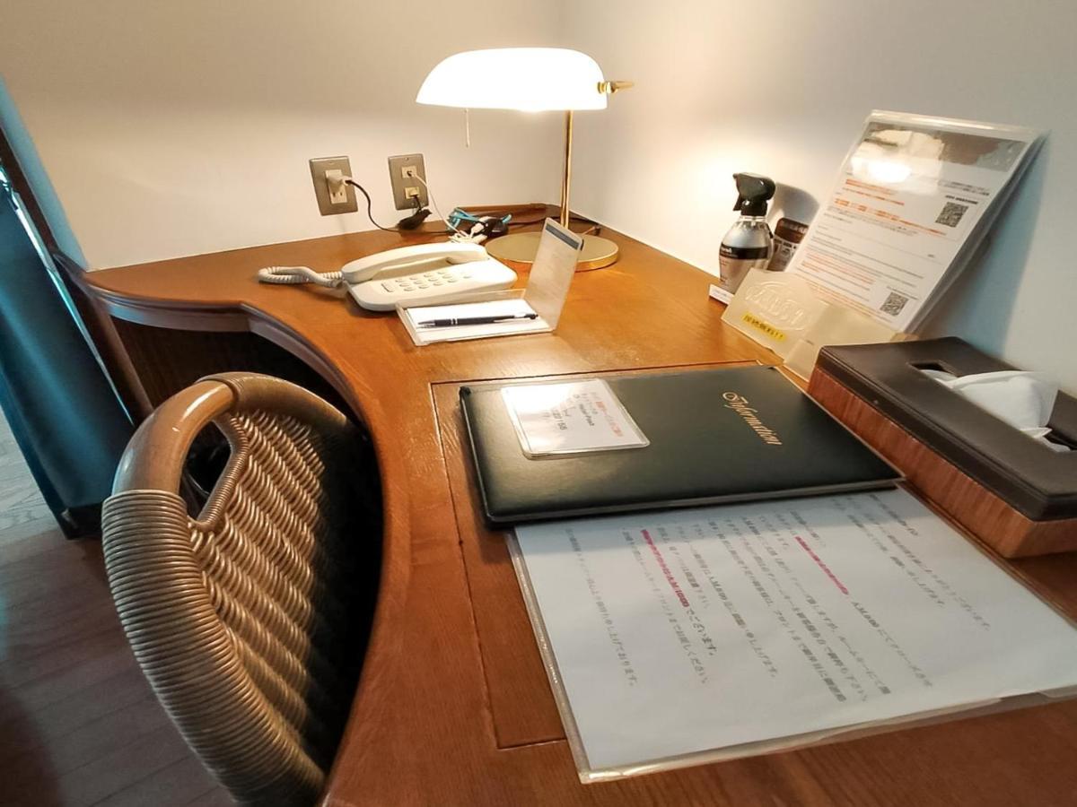 אודווארה Hotel Posh מראה חיצוני תמונה