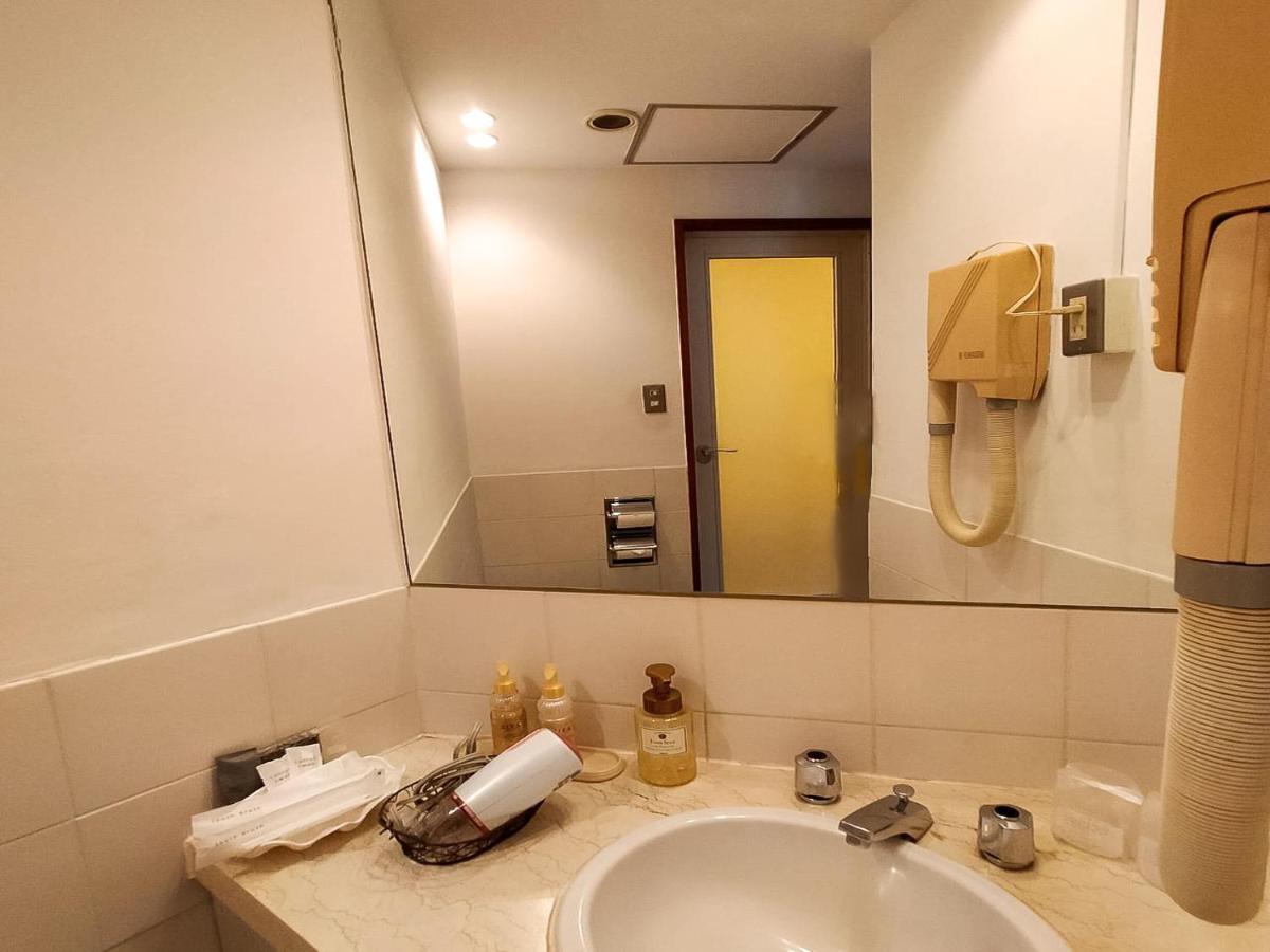 אודווארה Hotel Posh מראה חיצוני תמונה
