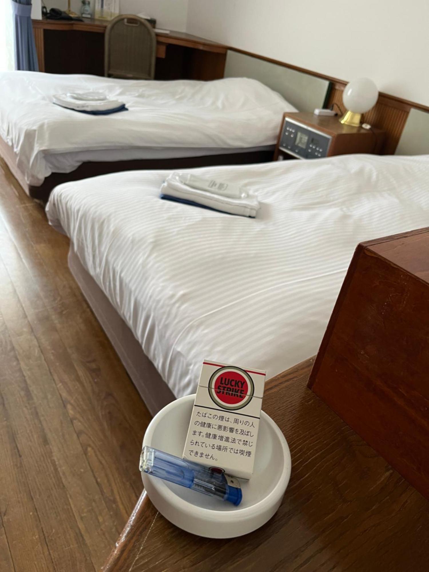 אודווארה Hotel Posh מראה חיצוני תמונה